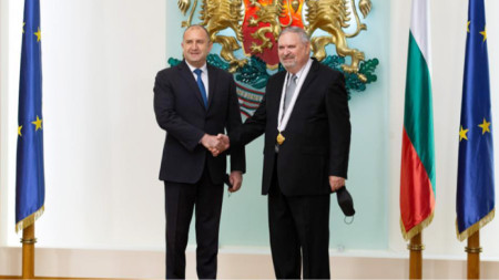 Георги Паничерски при награждаването му с орден „Мадарски конник“ първа степен през 2021 г.
