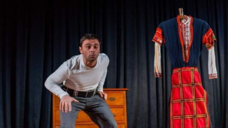 Чудомирщини е първото самостоятелно представление на Театрална къща Миларт Спектакълът