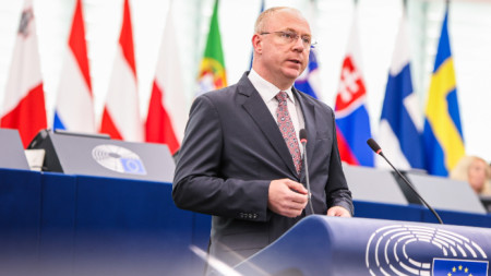 Станислав Стоянов