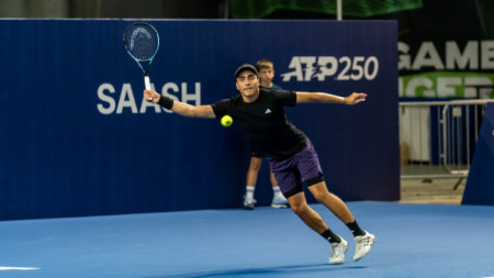 Иван Иванов