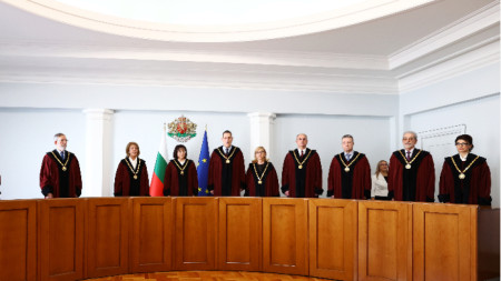 Ceremonia de investidura de Desislava Atanasova y Borislav Belazelkov en el Tribunal Constitucional 