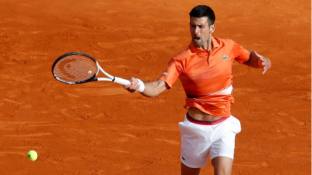 Водачът в световната ранглиста на тенисистите Новак Джокович загуби още