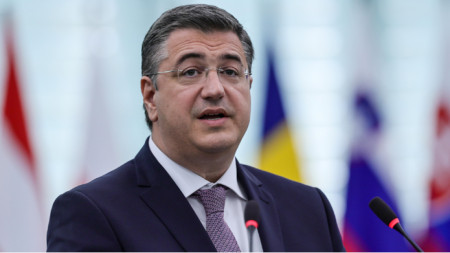  Apostolos Tzitzikostas.