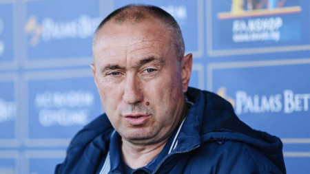 Старши треньорът на Левски Станимир Стоилов излезе с официално изявление