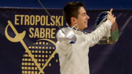 Тодор Стойчев спечели турнира при кадетите.