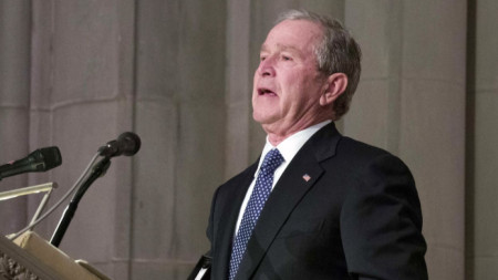 Бившият президент на САЩ Джордж Уокър Буш погрешка заклейми инвазията