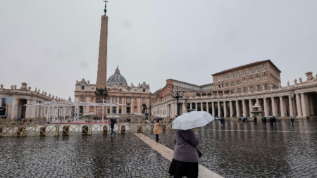 Трибуналът на Ватикана завежда дело срещу 10 души по обвинения