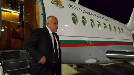 Премиерът Бойко Борисов при пристигането си в Солун.