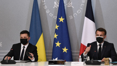 Френският президент Еманюел Макрон прие на среща държавния глава на
