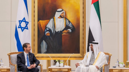 Израелският президент и престолонаследникът на Абу Даби разговаряха в рамките на първото официално посещение на израелски държавен глава в ОАЕ - 30 януари 2022 г