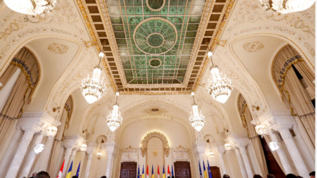 В президентския дворец Котрочени в Букурещ, Румъния, архив.