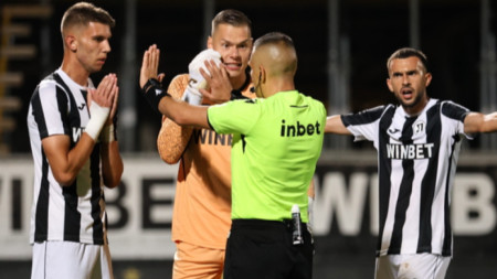 Всички решения на Дисциплинарната комисия на БФС