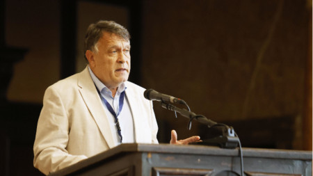 Ректорът на Софийския университет професор Георги Вълчев