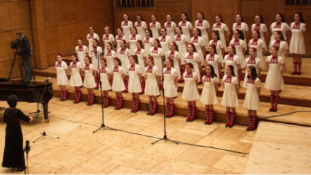 Ода на радостта в изпълнение на Детския хор на БНР