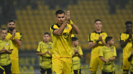 Никола Илиев изигра своя мач №50 с екипа на Ботев