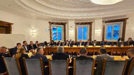 На заседанието на Комисията по транспорт и съобщения в НС - 18 ноември 2025 г. 