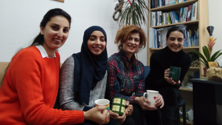 От ляво надясно: Силсила Махбуб, Сара Алкаф, Фаегех Ешкевари и Диана Радославова