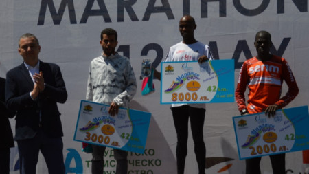 Победителят в маратон Варна Осеа Тюей (Кания)