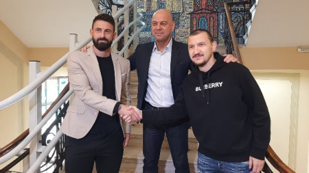 Пловдивското дерби приковава вниманието днес