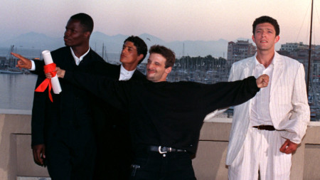 Юбер Кунде, Саид Тагмауи, Матийо Касовиц (отпред) и Венсан Касел в Кан, 28 май 1995 г. 
