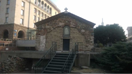 Църквата „Св. Петка Самарджийска“ в София