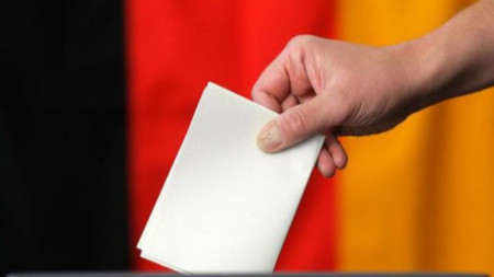 Германските социалдемократи ГСДП имат преднина от три пункта пред консерваторите