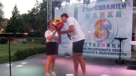 Александра Александрова, зам.кмет по култура район Банкя с кмета Рангел Марков