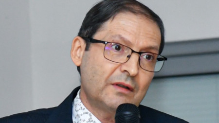 Д-р Костадин Сотиров