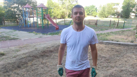 Габриел, румънецът който чисти в София и Варна.