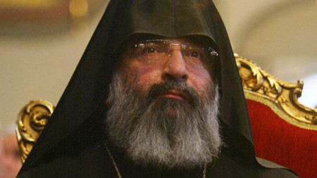 Патриархът на арменската църква в Турция Месроб Мутафян