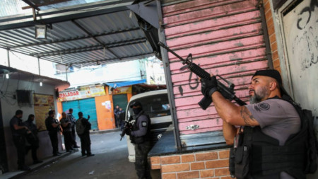 Операция на полицията на Рио де Жанейро, при която загинаха най-малко 25 души
