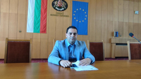 Председателят на Районната избирателна комисия във Велико Търново Николай Илиев