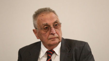 Известният журналист от РСМ Владо Перев, македонски българин, бе нападнат в Скопие. Инцидентът е регистриран в полицията.