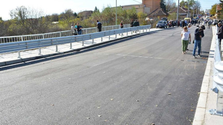 С обновения мост в Малорад се възстановява и нормалната транспортна връзка между общините Борован и Хайрадин
