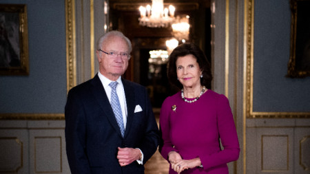 Шведският крал Карл XVI Густав и кралица Силвия са заразени