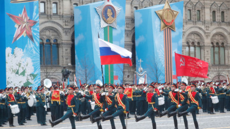 По традиция Русия чества 9 май с военен парад