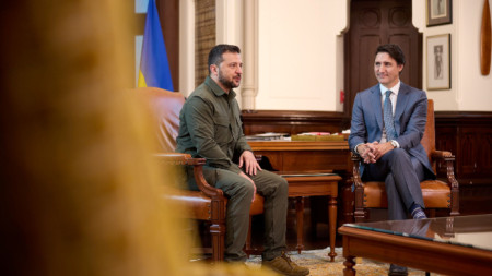 Президентът на Украйна Володомир Зеленски (вляво) и министър-председателят на Канада Джъстин Трюдо - Отава, 22 септември 2023