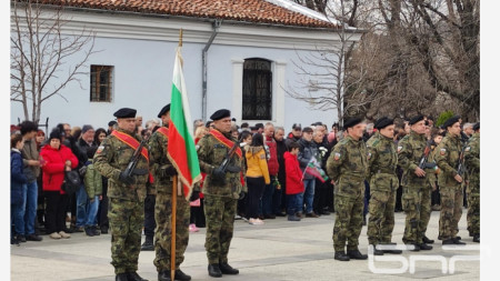 Сливен отбеляза 144 години от Освобождението на България от османско