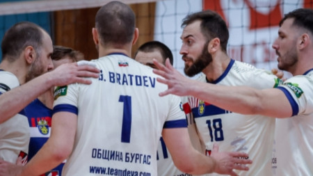 Отборът на Дея Спорт спечели с 3:2 гейма волейболното дерби с тима на ЦСКА