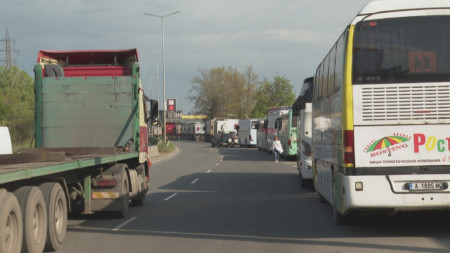 От 09 00 до 17 00ч спира междуселищният транспорт в бургаска област Това