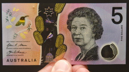 Банкнота от 5 австралийски долара.