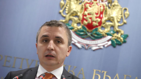 Министърът на енергетиката Александър Николов ще участва в осмата министерска