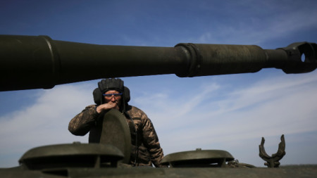 Президентът на Украйна Володимир Зеленски заяви че руските сили са
