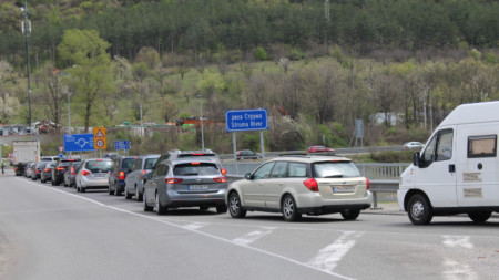 Автомагистрала Струма при 97-и километър край Благоевград към 13:30 часа, 22 април 2022 г.