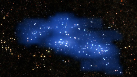 Снимка разпространена от Европейската южна обсерватория показва новооткрития примитивен галактичен свръхкуп, наречен Хиперион.