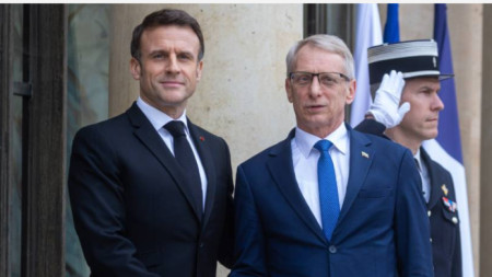 Nikolai Denkov (R) met with French President Emmanuel Macron. The Bulgarian prime minister is on a one-day visit to Paris.