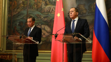 Пресконференция на външните министри на Китай и Русия - Ван И и Сергей Лавров