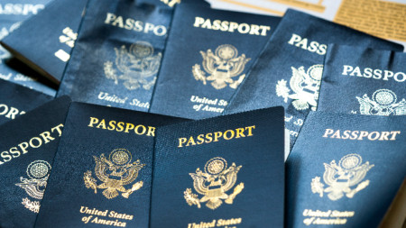 Съединените щати издадоха първият паспорт с вписан в него пол