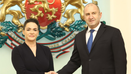 Президентът на Унгария Каталин Новак е на официално посещение в България по покана на държавния глава Румен Радев. 