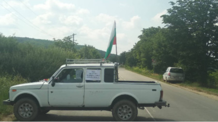 Жители на варненската община Бяла затвориха пътя за Бургас и